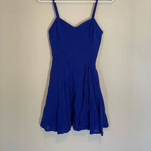 Aritzia woman’s dress